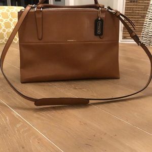 COACH Borough Convertible Crossbody (30348)